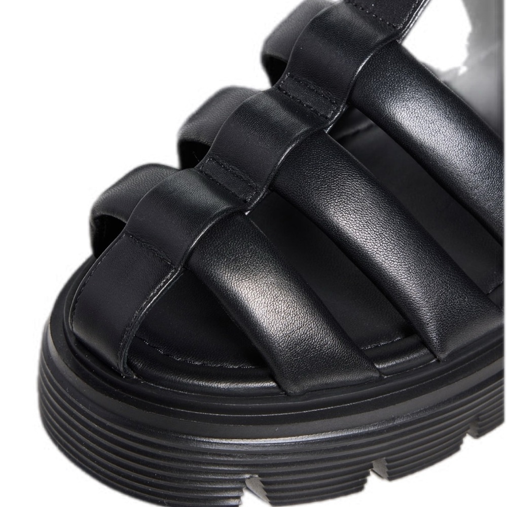 Preloved STUART WEITZMAN
Nolita Leather Fisherman Sandals - Black size 10 - Picture 6 of 13